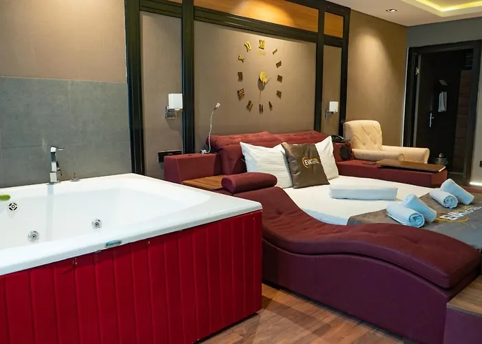 Eva Boutique Hotel *